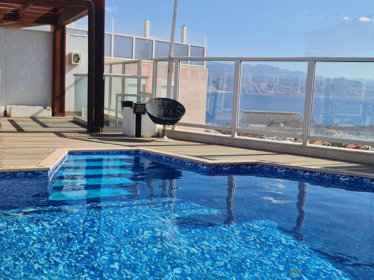 Luxury Royal Family With Pool Apartment
